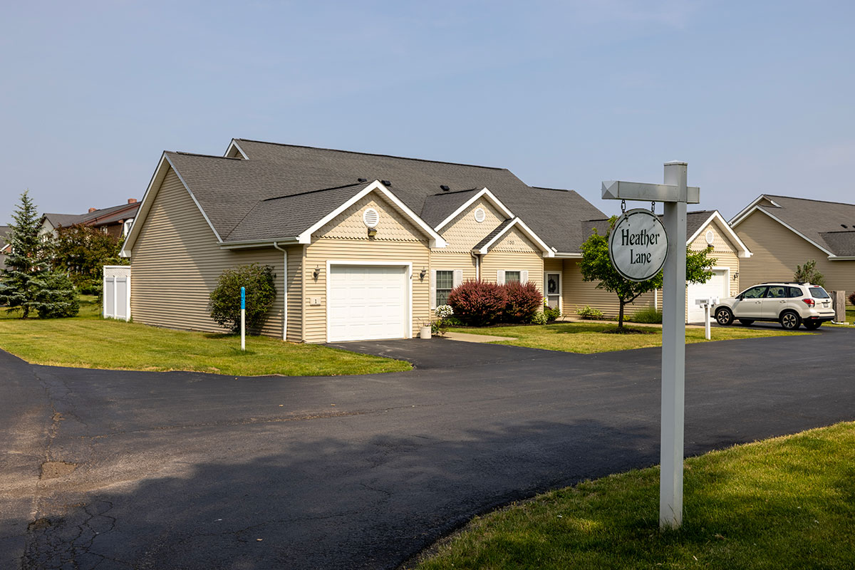 Apartments in Grand Island NY Town Hall Terrace